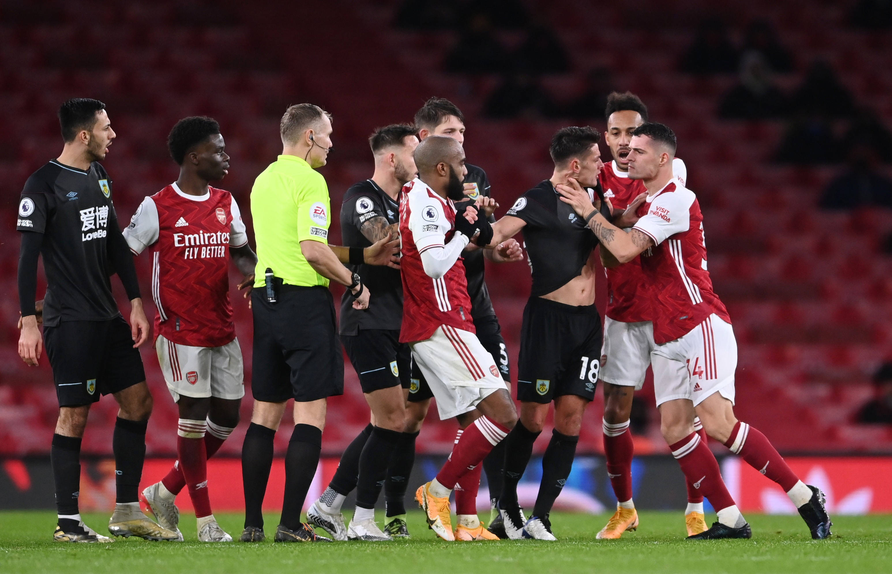 代足球中越 代足球中越